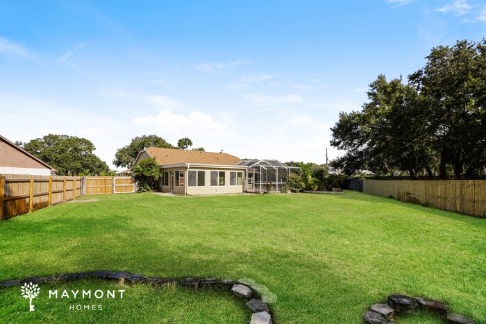 Building Photo - 1601 Bent Pine Way