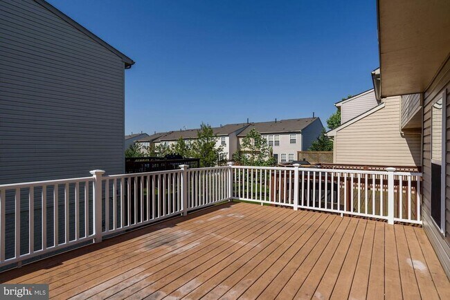 Building Photo - 7114 Maiden Point Pl