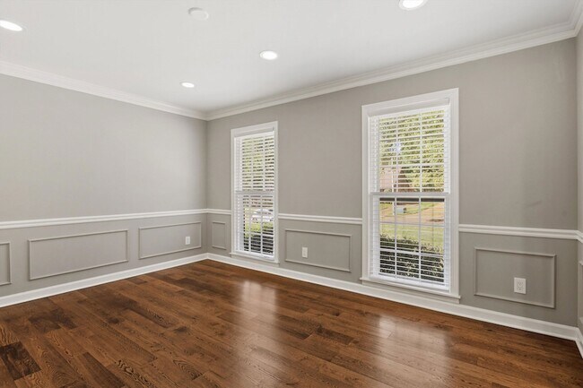 Building Photo - 7253 Stamford Dr