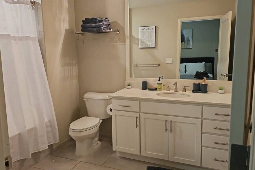 Building Photo - 112 N Boston Ave