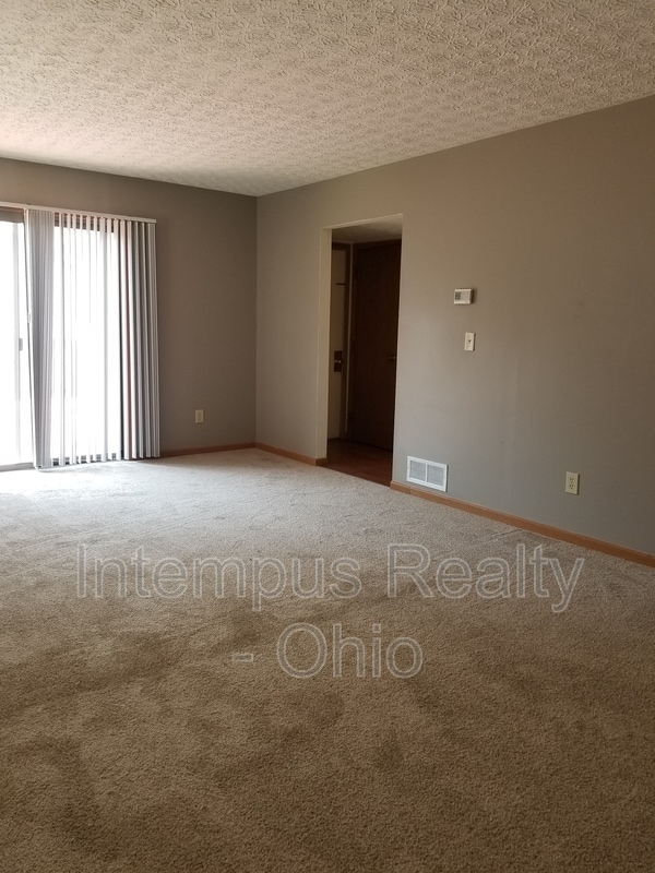 Building Photo - 5903 Brookmont Dr