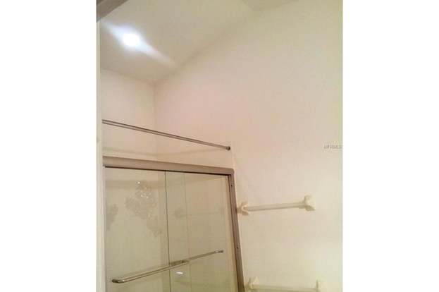 Building Photo - 1050 Vineland Pl