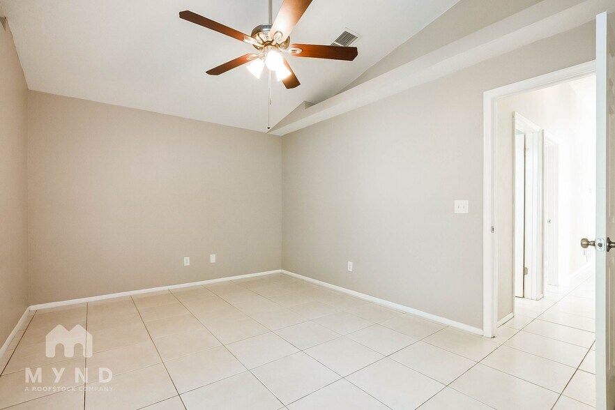 Building Photo - 1481 Harbin Dr