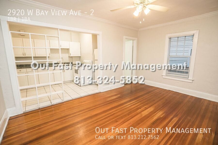 Building Photo - 2920 W Bay View Ave