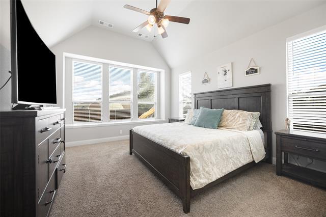 Building Photo - 532 Thompson Dr