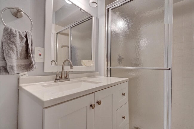 Building Photo - 2865 Egret Way