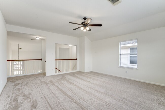 Building Photo - 16906 Shoal Park Dr