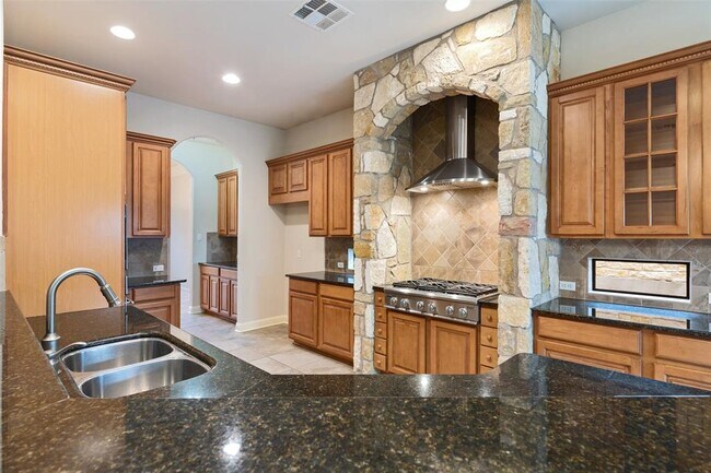 Building Photo - 106 Feritti Dr