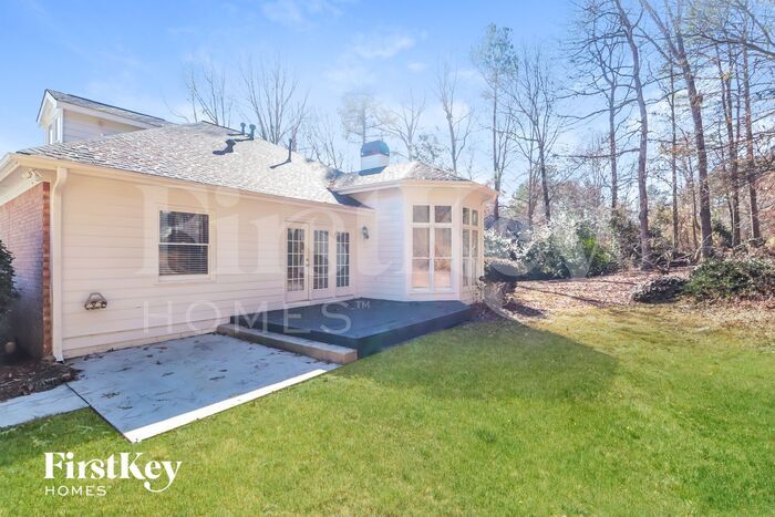 Building Photo - 930 Woodland Brook