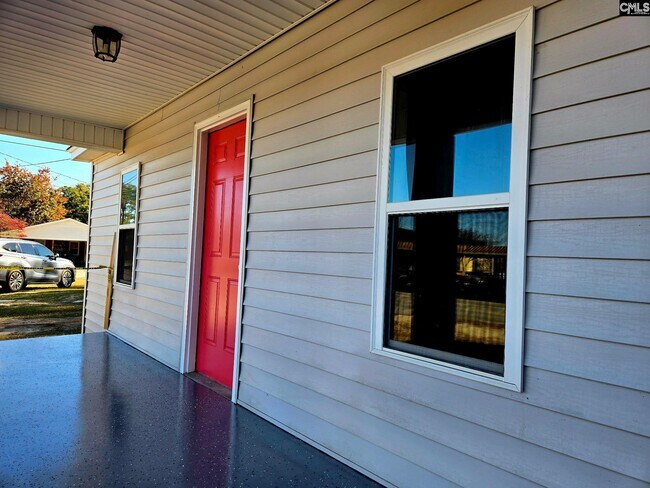 Building Photo - 1150 Ramblin Rd