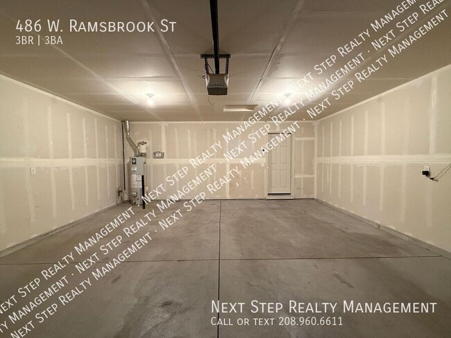 Building Photo - 486 W Ramsbrook St