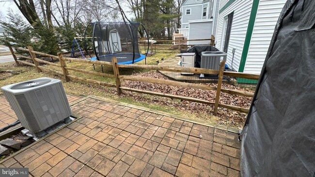 Building Photo - 7225 Steamerbell Row