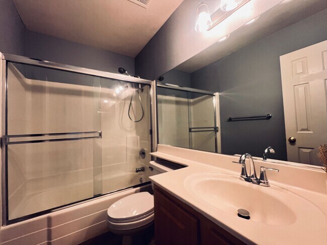 Building Photo - Lowered Price and Move In Special!! Two Bedroom Sunterra Condo in El Cajon remodeled with AC