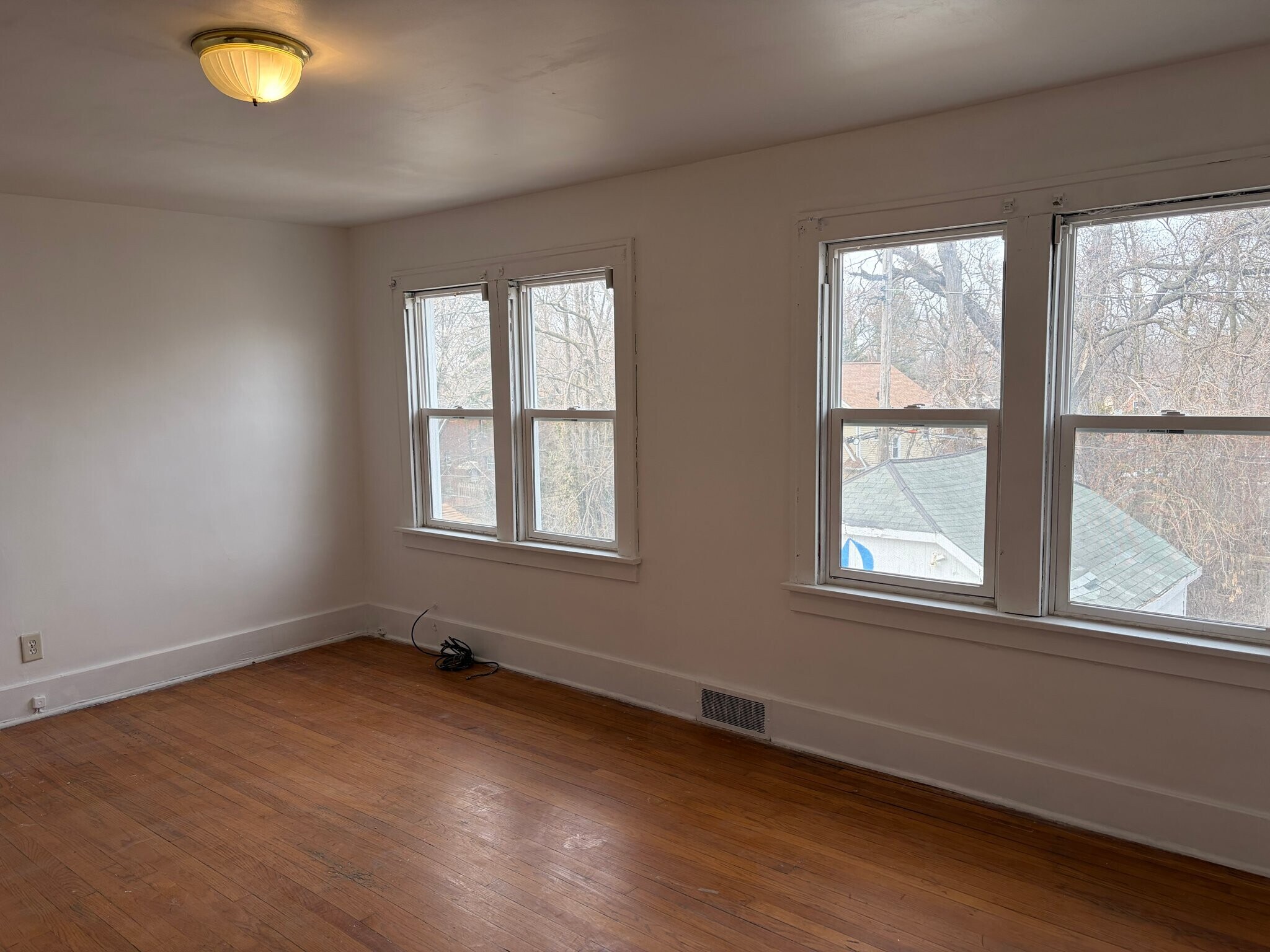 Building Photo - 1056 Berwick Blvd