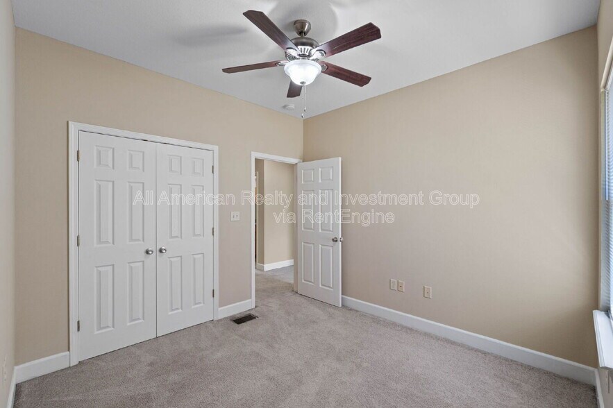 Building Photo - 511 Arbor Lake Dr