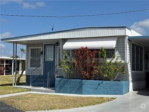 Building Photo - 55 Channel Ln