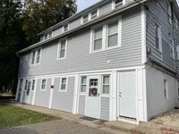 Building Photo - 175 Main St
