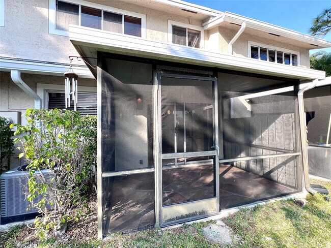 Building Photo - 2246 Discovery Cir W