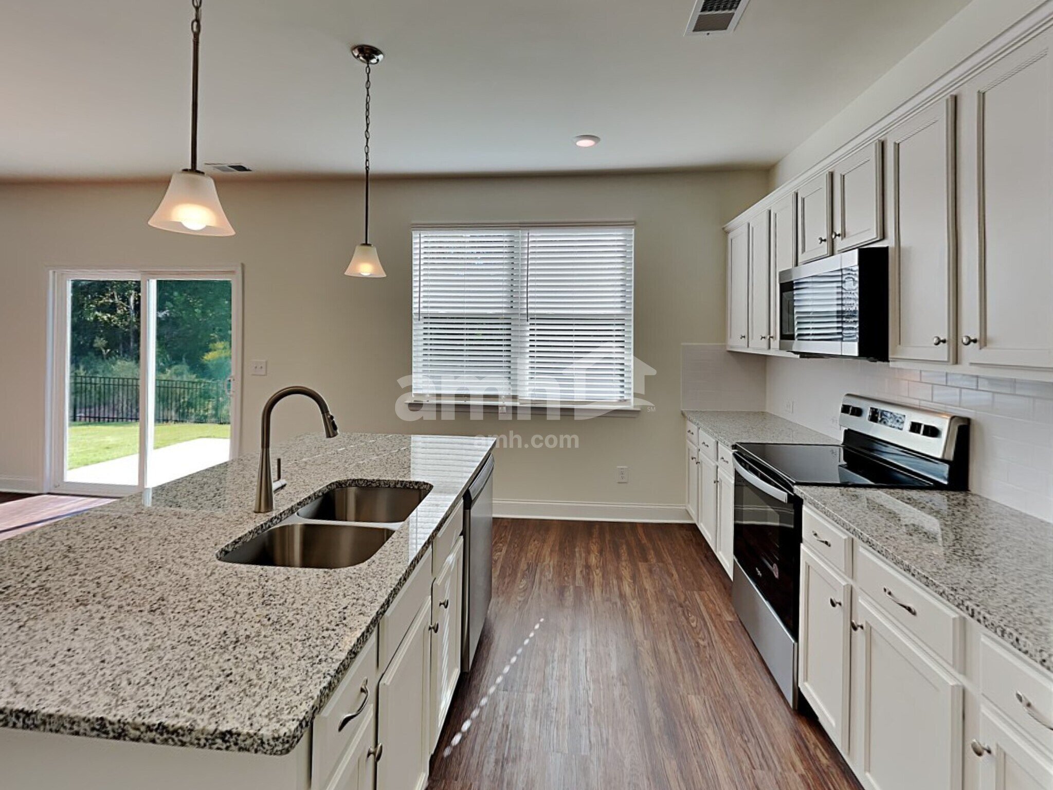 Building Photo - 6205 Bridlewood Ln