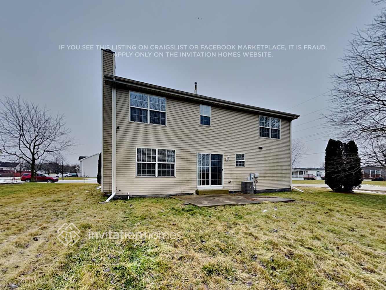 Building Photo - 4798 W Lilac Ave
