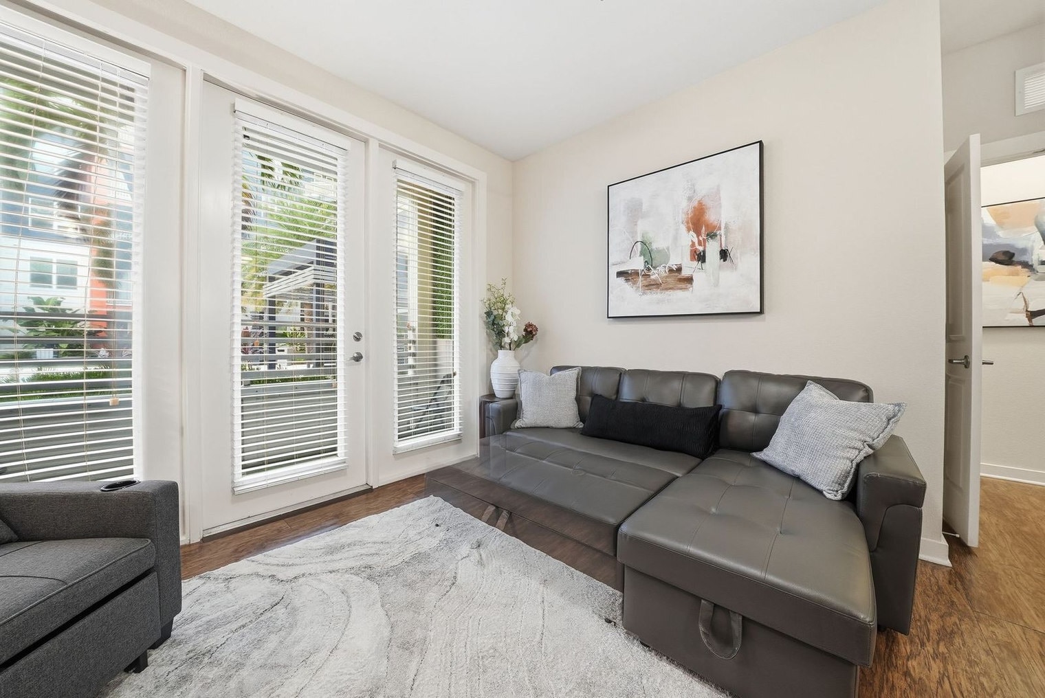 Building Photo - 1700 W Cleveland St