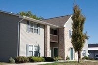 Building Photo - Covington Court Apartments