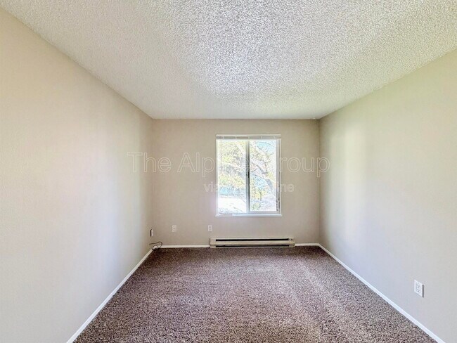 Building Photo - 12220 SW Longhorn Ln