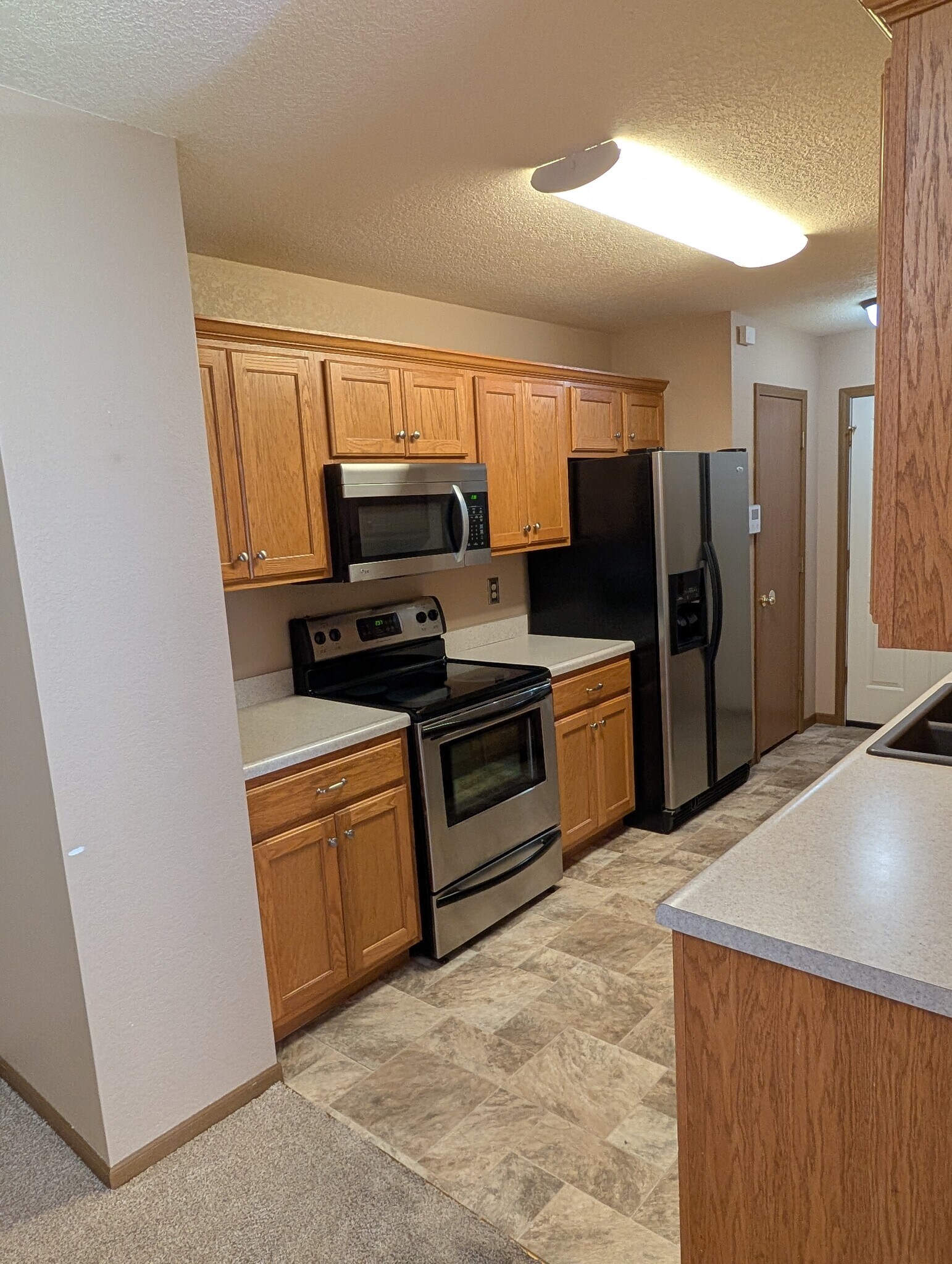 Kitchen - 2118 SW 36th St
