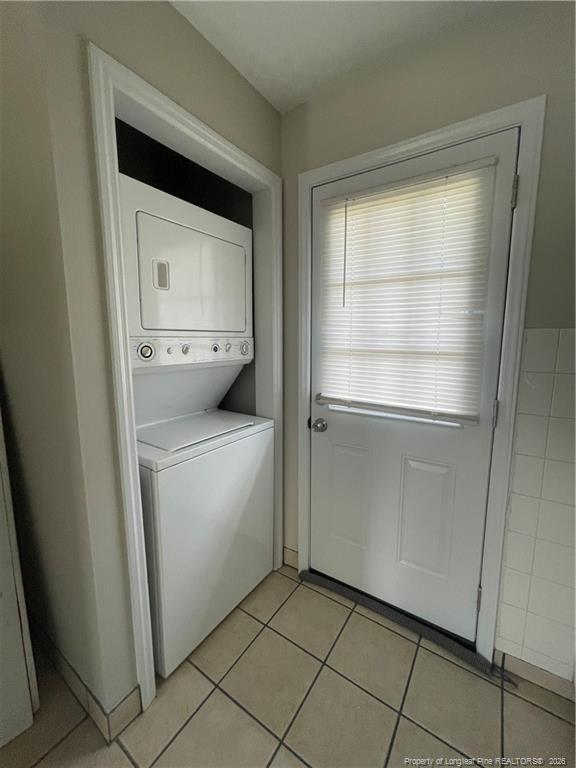 Building Photo - 264 Squire Ln