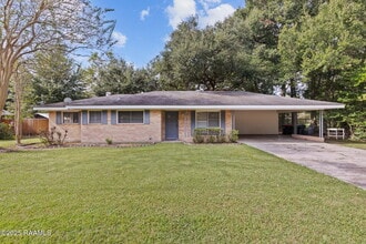 Building Photo - 408 Alice Dr