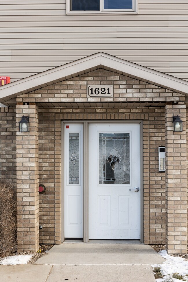 Primary Photo - 1621 N 35th St
