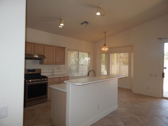 Building Photo - 7750 E Castle Valley Way