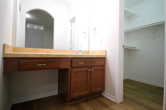 Building Photo - 21123 Sprouse Cir