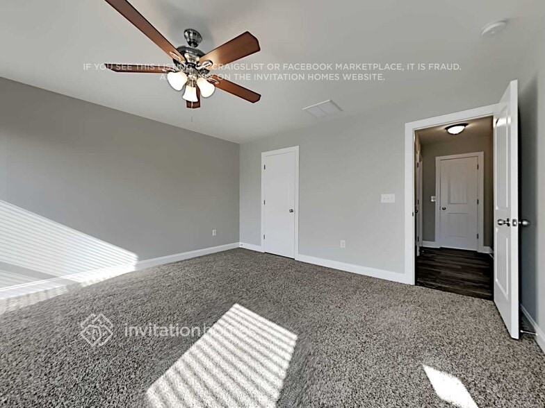 Building Photo - 1088 Lakemont Dr
