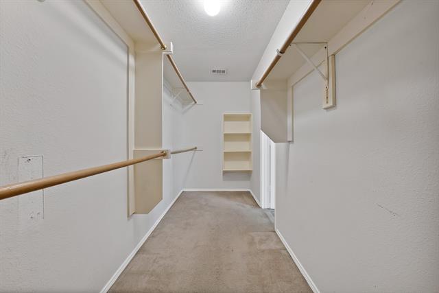 Building Photo - 745 Woodridge Dr