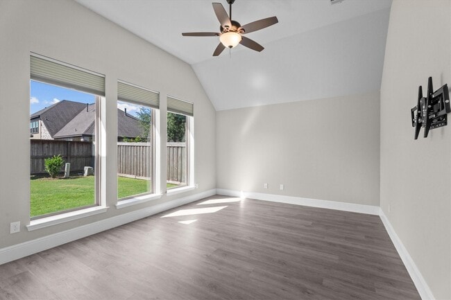 Building Photo - 28348 Sterling Oak Dr