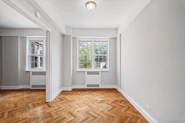 Building Photo - 45 Popham Rd