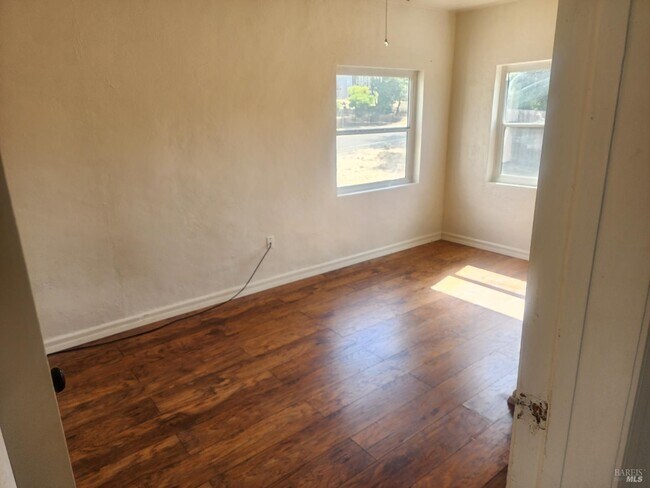 Building Photo - 1017 Taylor Ave