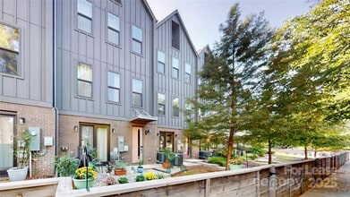Building Photo - 4019 Plaza Row Ct