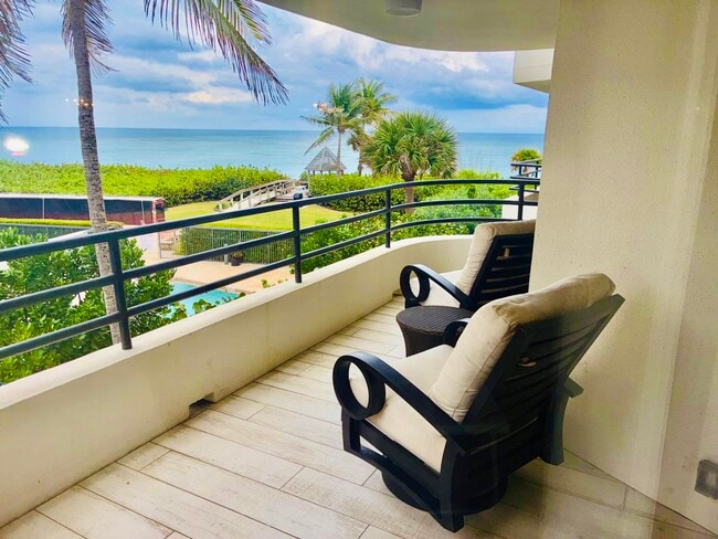 Building Photo - 420 Celestial Way