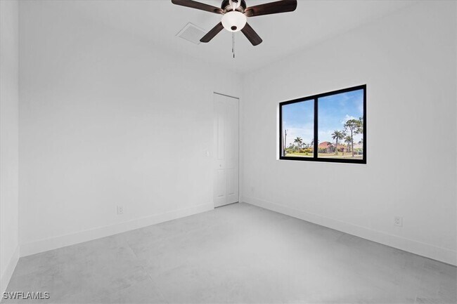 Building Photo - 3234 NW 21st Terrace