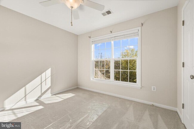 Building Photo - 13509 Chipper Ct