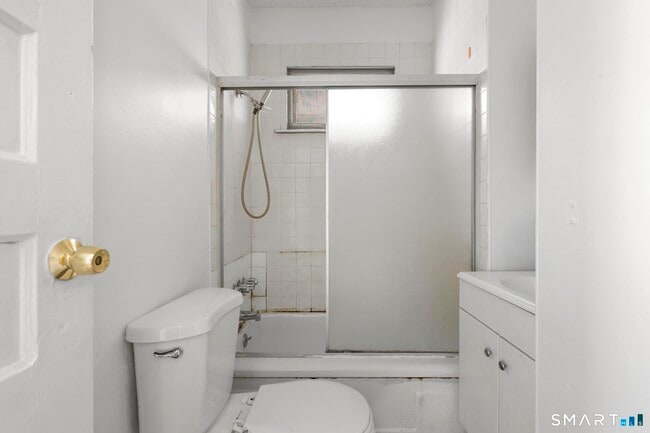 Building Photo - 73 South St