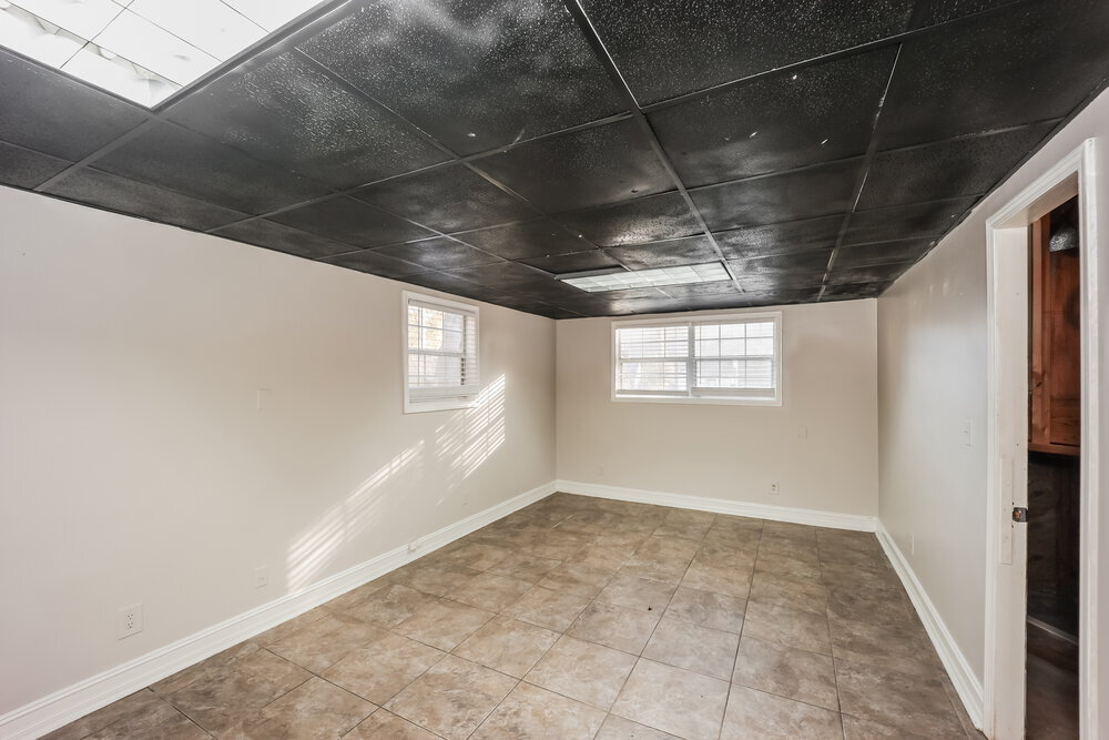 Building Photo - 1216 Gallatin Ct