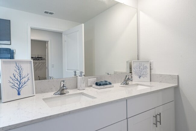 Building Photo - 16620 Ancient Mariner Ln