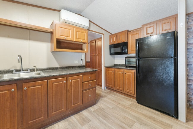 Building Photo - 720 Pritchett Ln