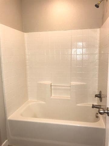 Building Photo - 3542 Apple Valley Way