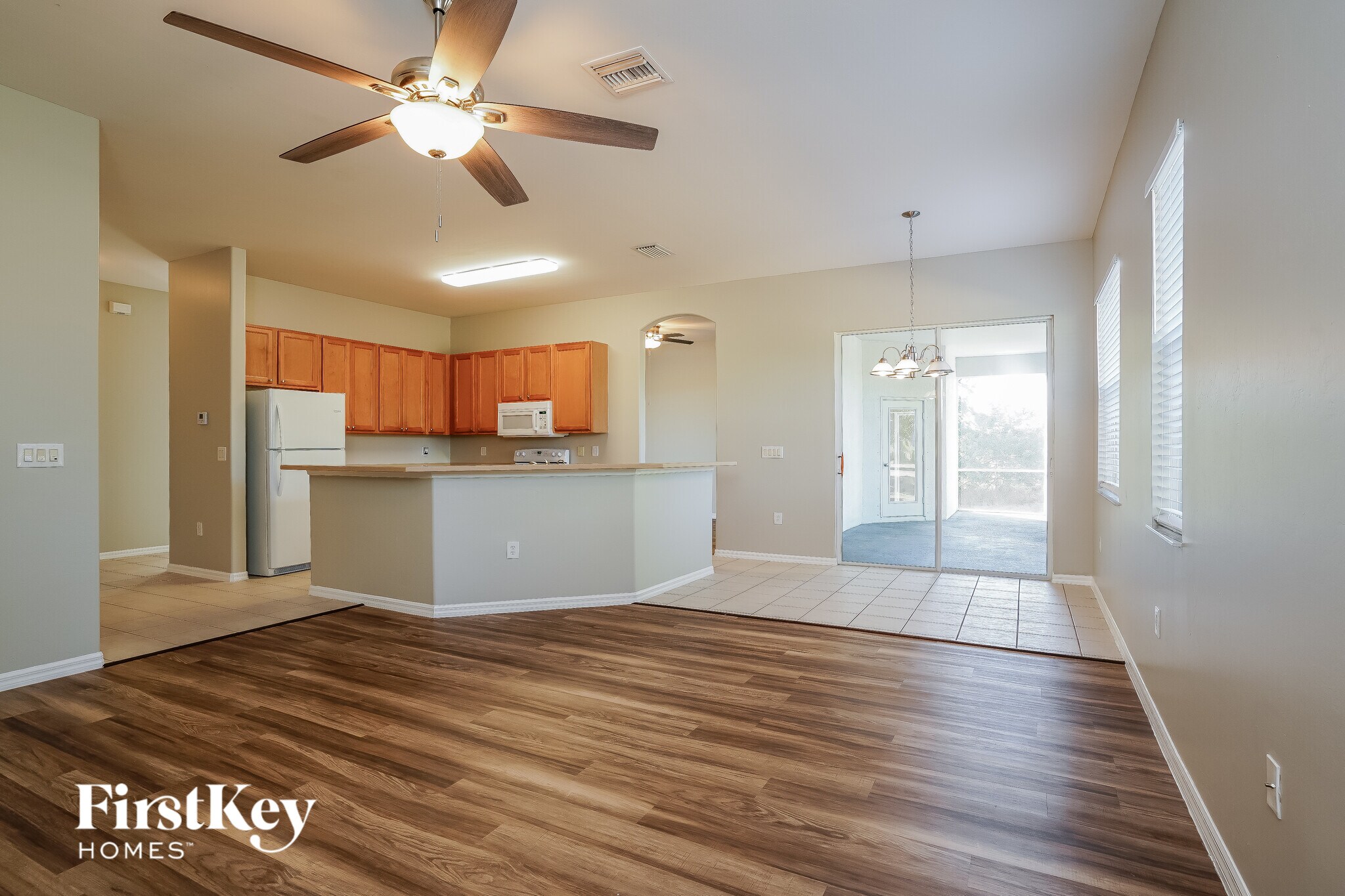 Building Photo - 2302 NW 27th Ave