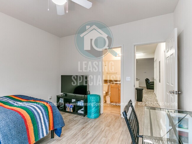 Building Photo - HALF OFF 1ST MONTHS RENT MOVE - IN SPECIAL...