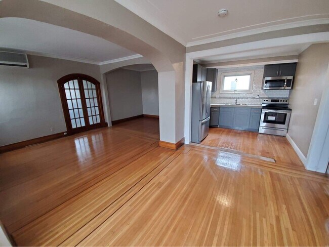 #2 Living/Dining/Cove area/Kitch - 1168 Walden Ave